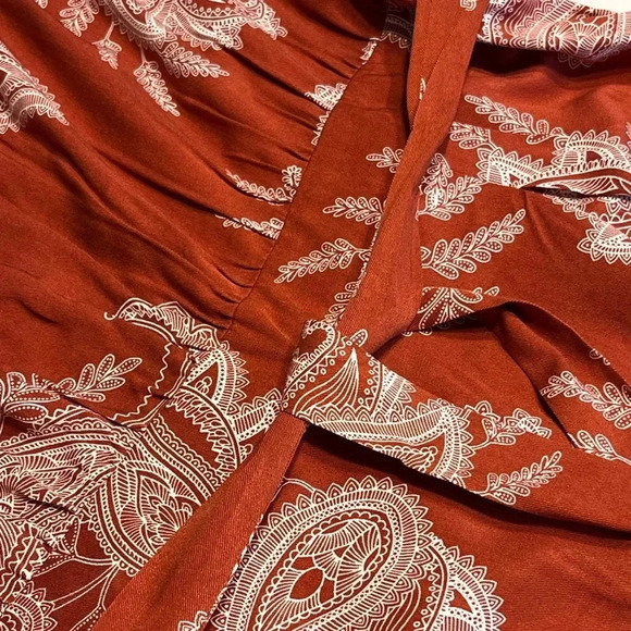 Just Fab Women’s Flutter Sleeve Jumpsuit V neck size XL color Tandoori spice - Picture 14 of 14